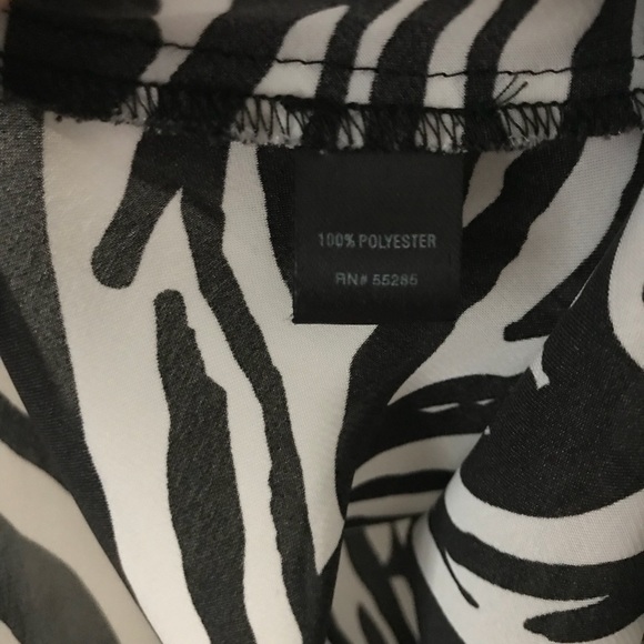 Express Zebra Ruffle Racerback Top - Picture 4 of 4