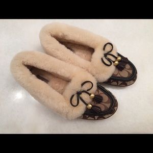 Coach Fiona Slippers size 8