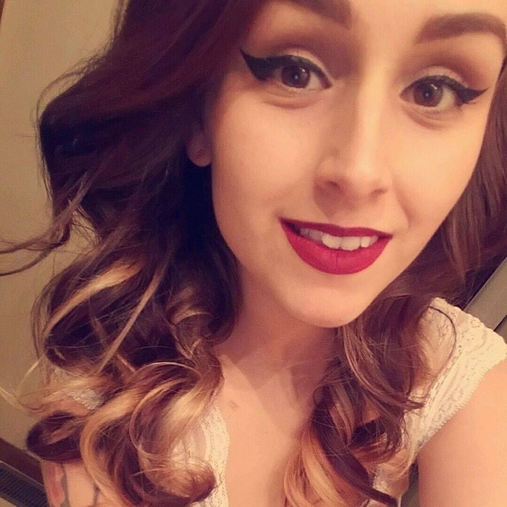 Meet your Posher, Jasmine