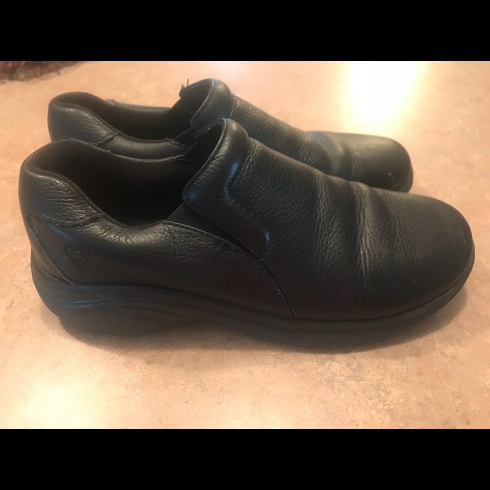 Black Nursemate nursing shoes