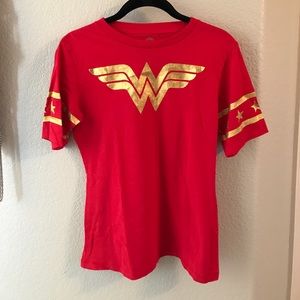 Wonder Woman Graphic Tee