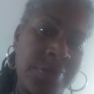 Meet your Posher, Debra