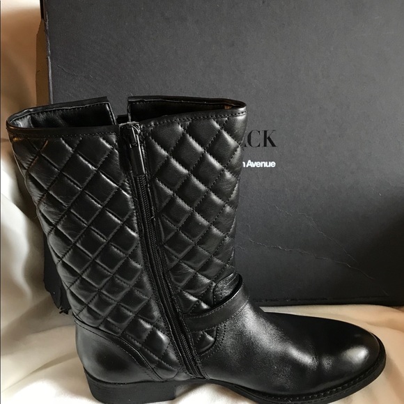 Ankle_Boots_&_Booties