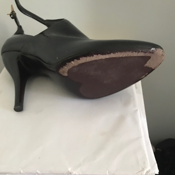 Gucci Patent Leather Heels - Picture 4 of 5