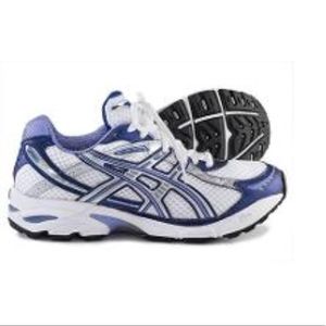 asics duomax runners