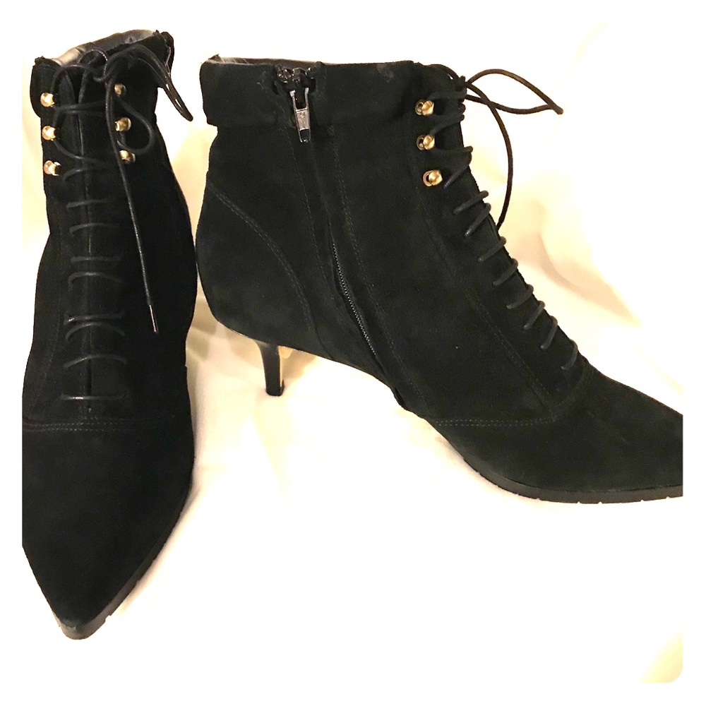New LK Bennett Ankle boots with laces. Suede 9.5