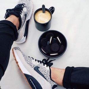 Nike Air Max 90