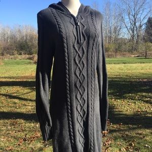 Athleta long Sleeve Sweater w/Hood