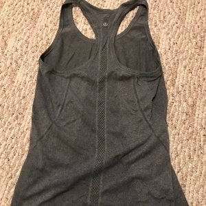 Lululemon tank top, size 6