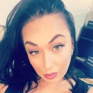 Meet your Posher, Erika