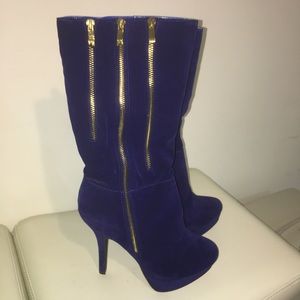 Purple platform boot