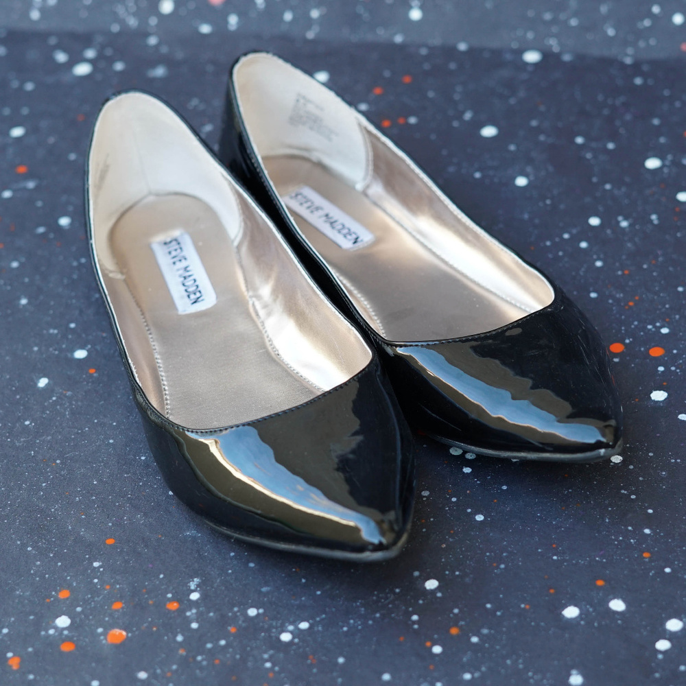Steve Madden Faux Patent Flats