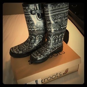 Sakroots Rain Boots