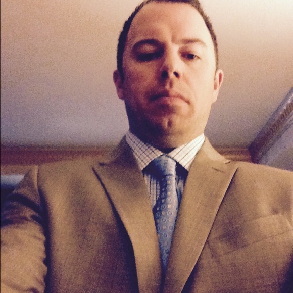 Meet your Posher, Antonio - Picture 1 of 1