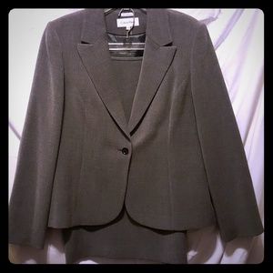 Calvin Klein skirt suit