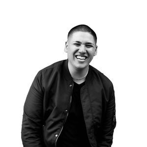 Meet your Posher, Casey