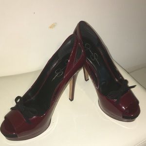 Burgundy platform heel