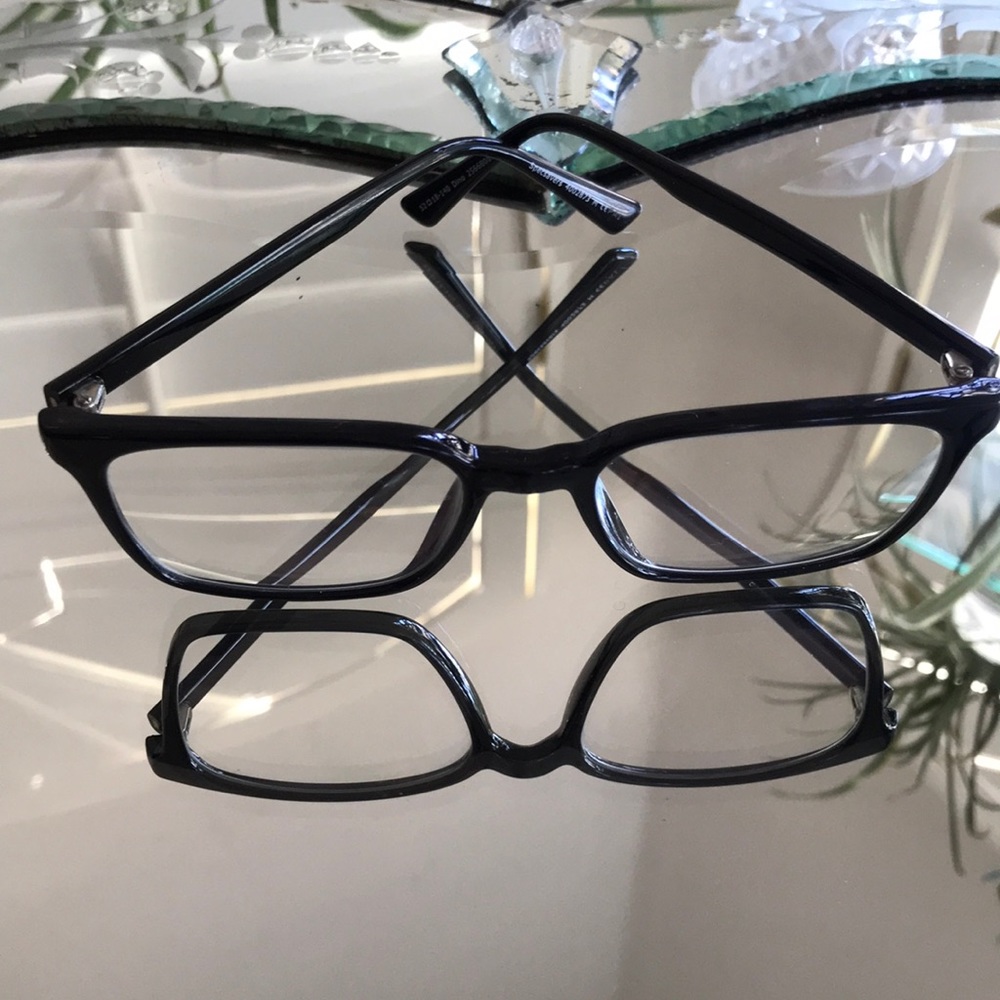 Specsaver Oversized Eyewear Frames - image 7