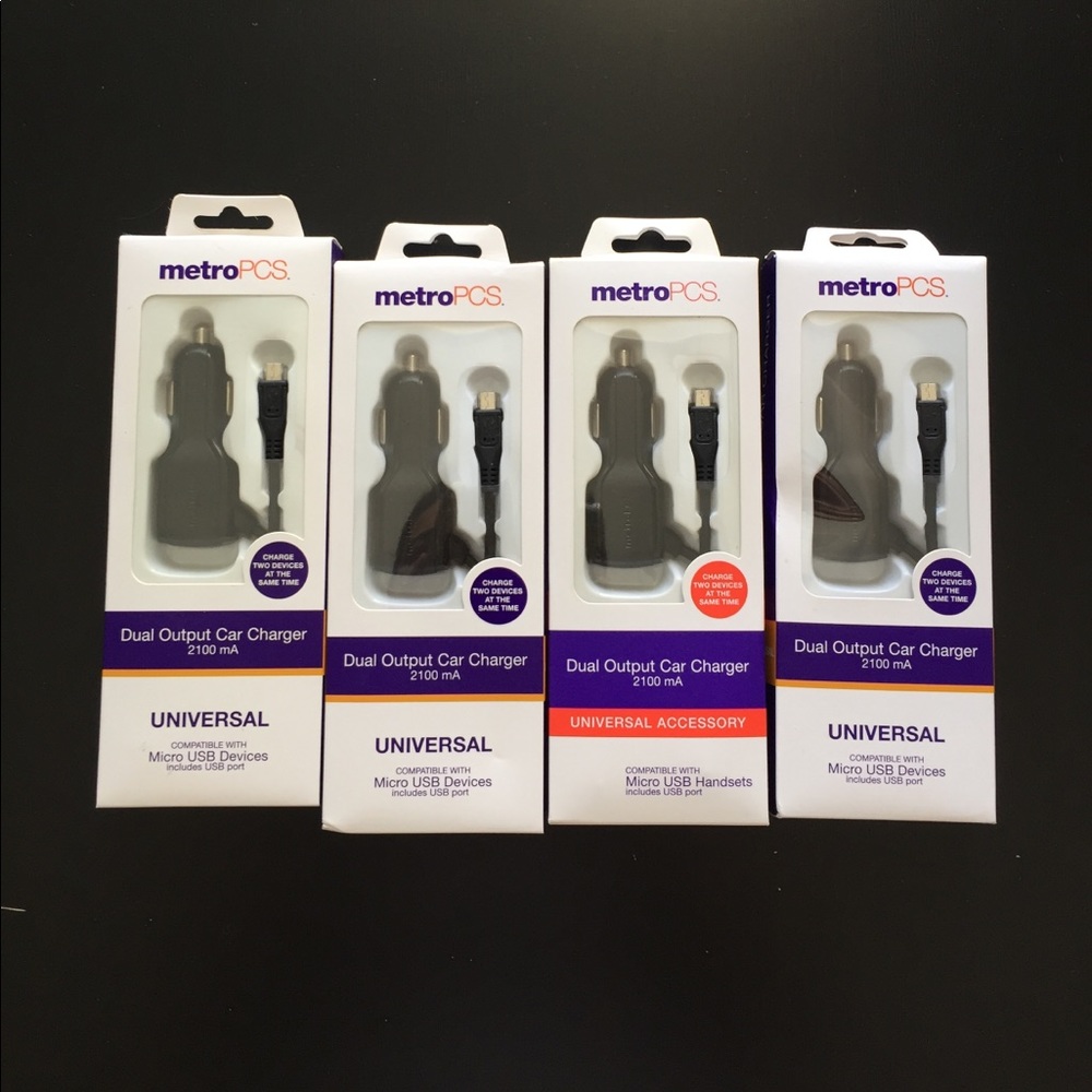 Dual output car charger