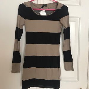 H&M long sleeve shirt or mini dress