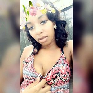 Meet your Posher, Capricia