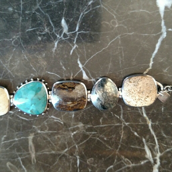 Silpada silver bracelet. - Picture 2 of 6