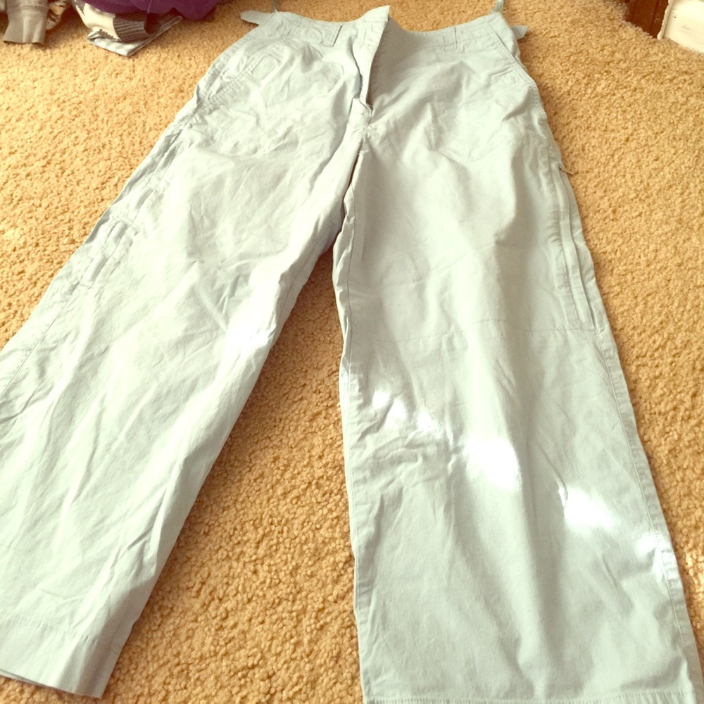 Capri pants