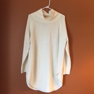Athleta Sweater