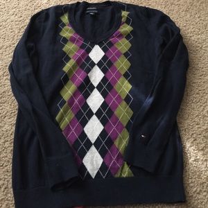 Crew neck lightweight sweater