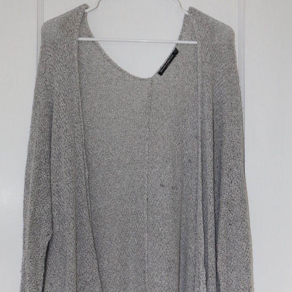 Brandy Melville caroline cardigan