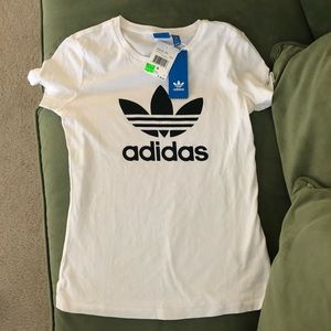 Adidas T-Shirt