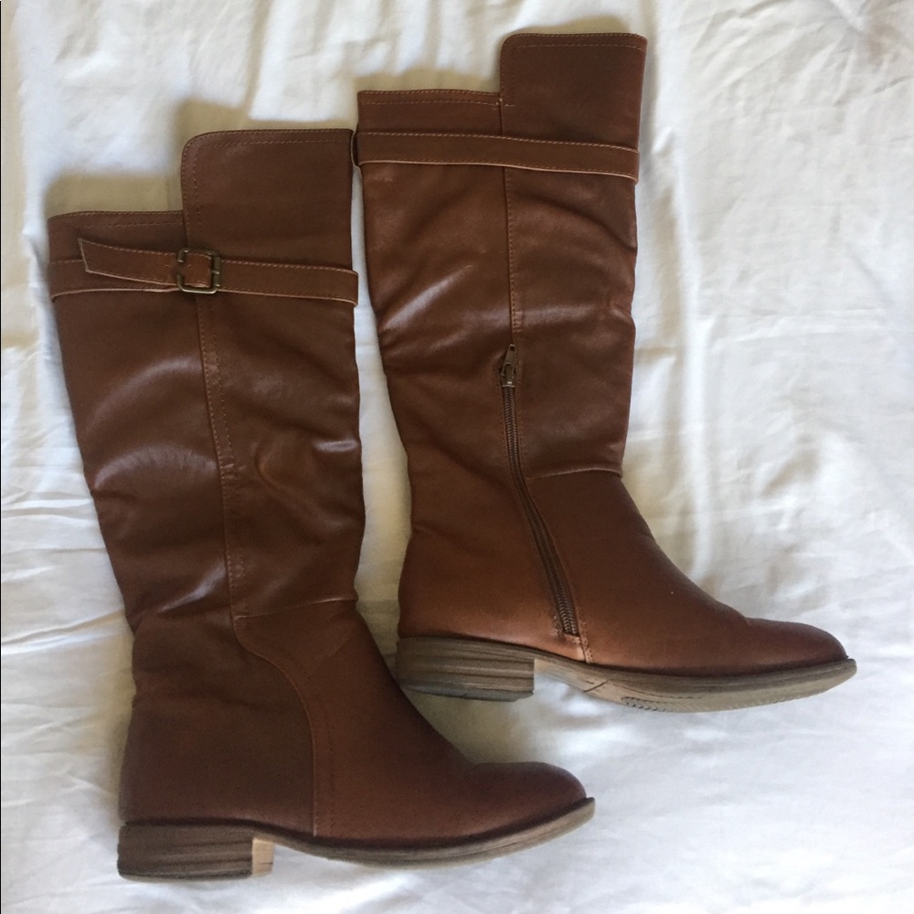 Brown Bucco boots