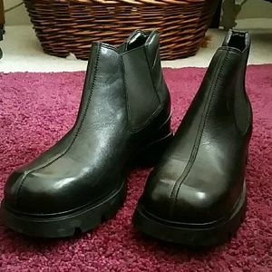 Bass Black Boots