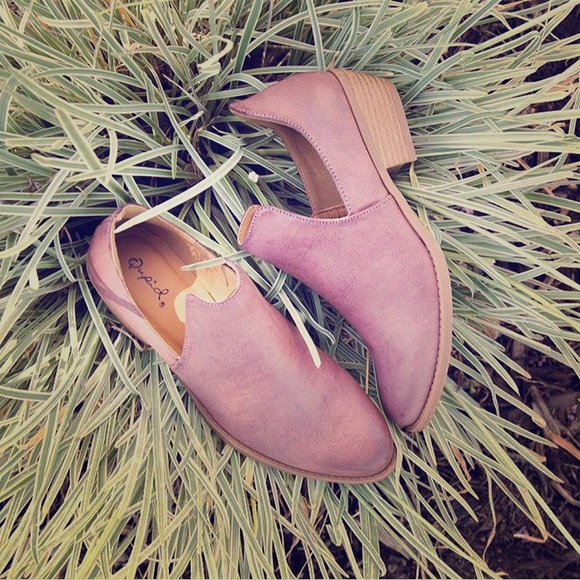 Today only! Dusty mauve cutout booties - Picture 3 of 3
