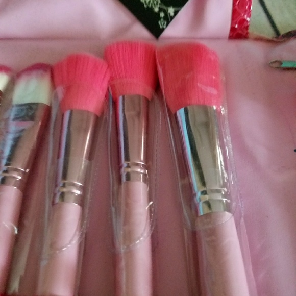 1 left ~Clutch /makeup bag /brush set - Picture 5 of 7