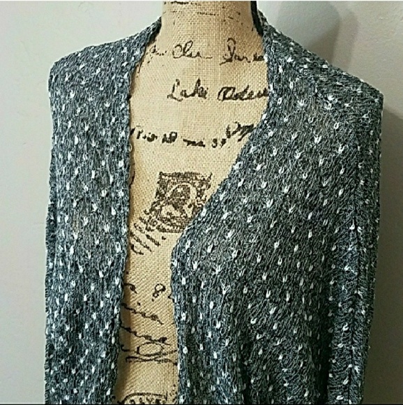 Knitted Longline Cape Open Cardigan - Picture 4 of 6