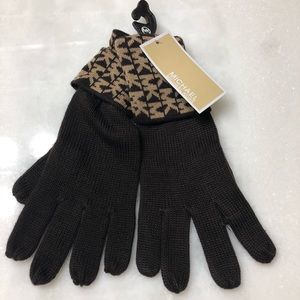 NWT! Micheal Kors Brown Gloves