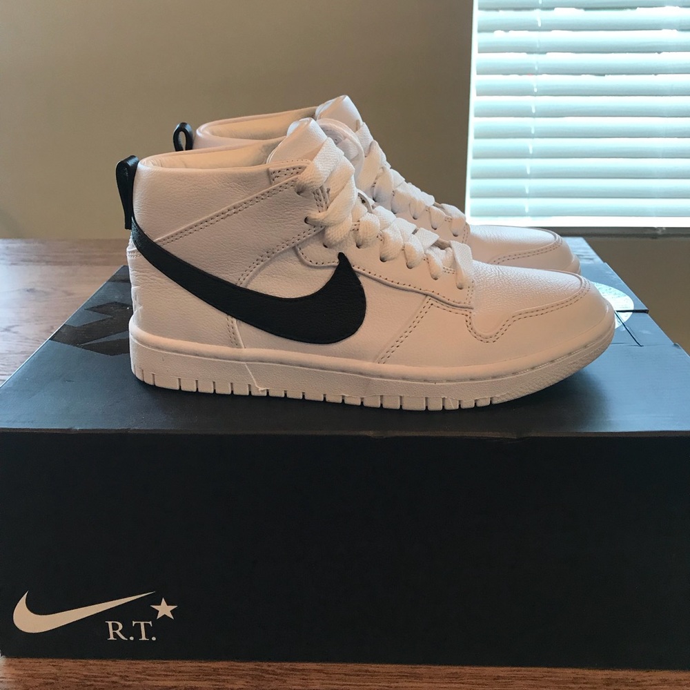 Riccardo Tisci NikeLab Dunk Lux Chukka