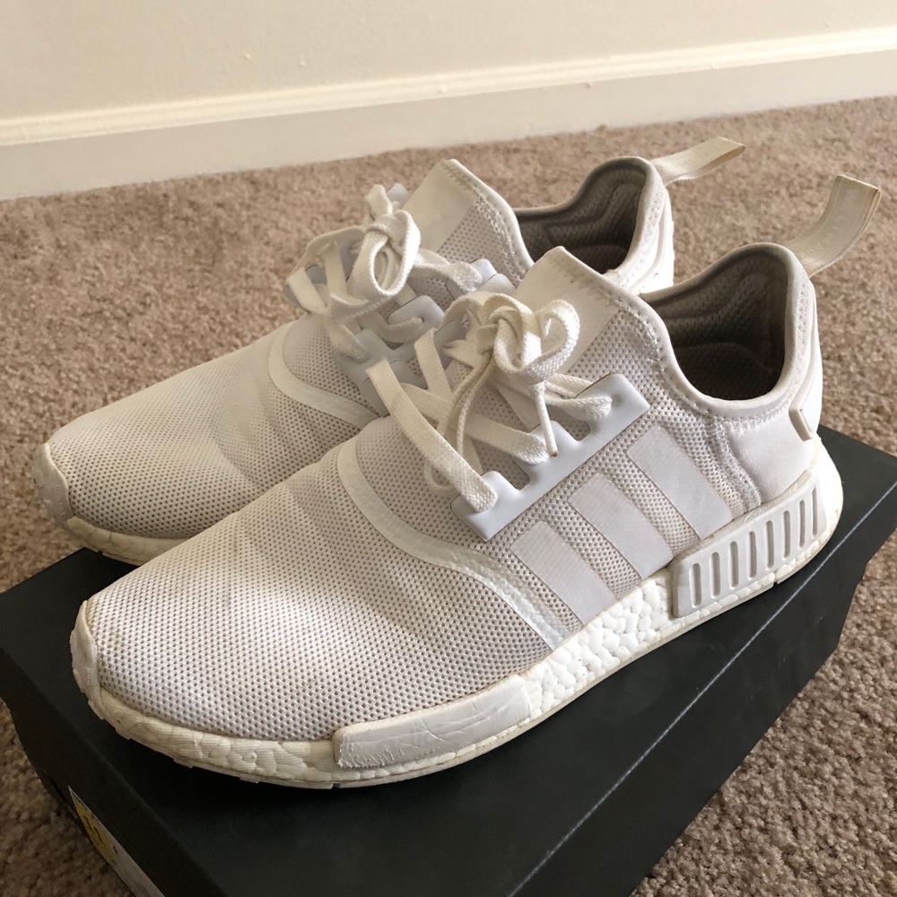 NMD R1 Triple White SZ 11