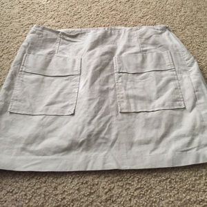 Short khaki skirt