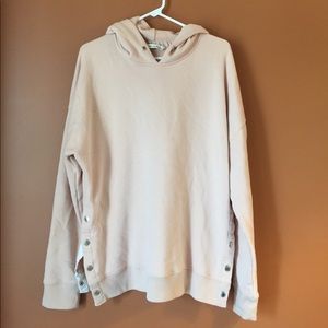 Abercrombie Sweatshirt. Current Season!