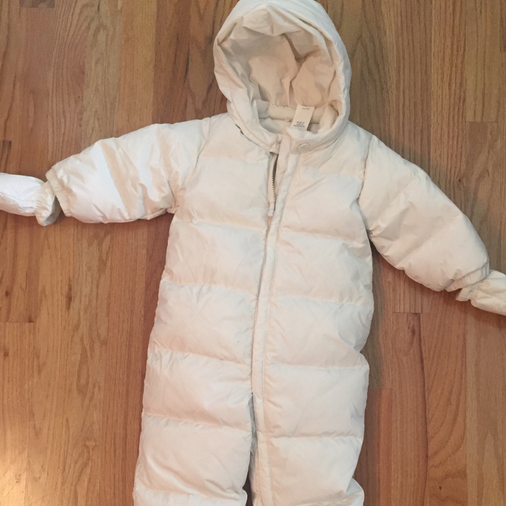 BabyGap Warmest Snowsuit NWT Size 18-24 Mos