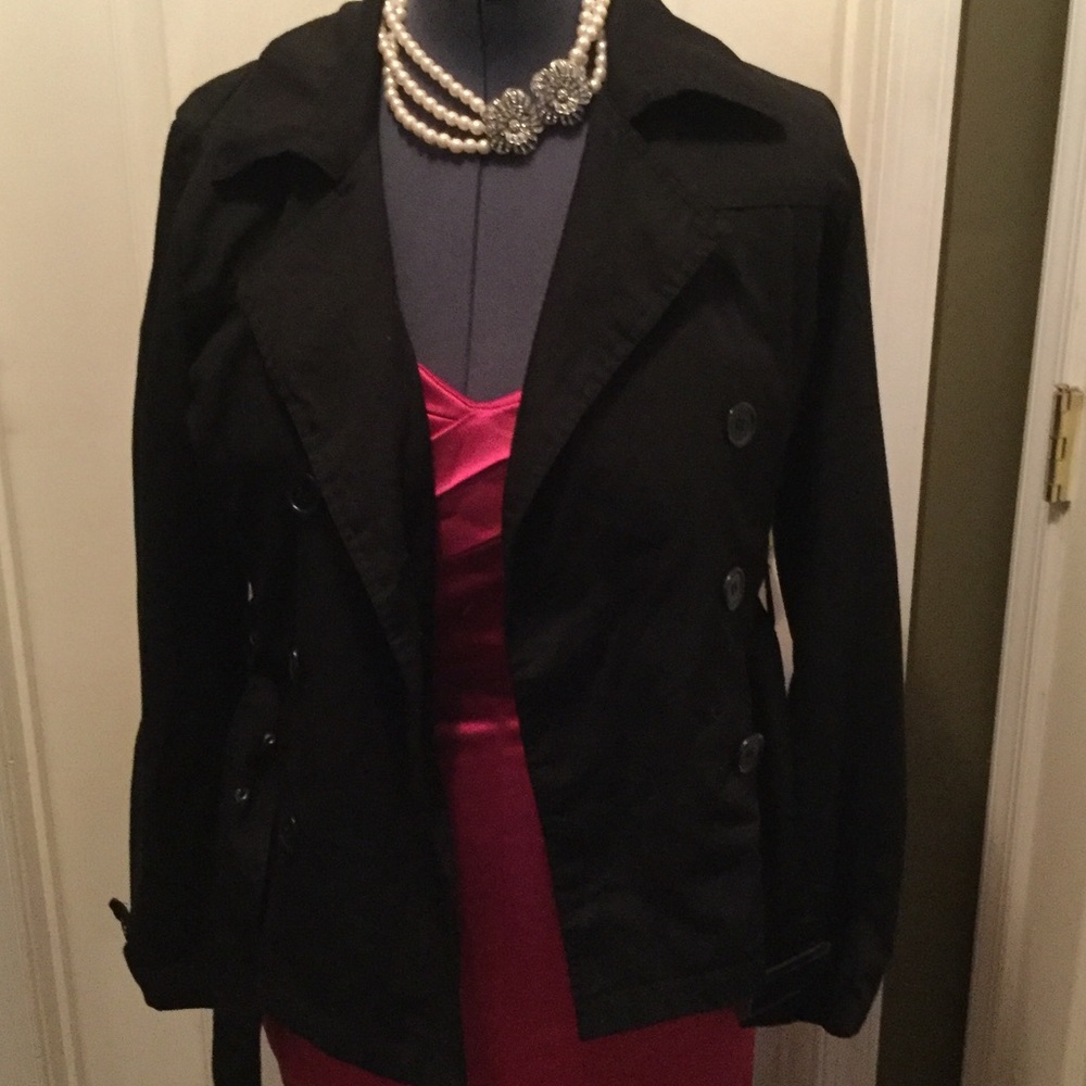 Women’s trench coat