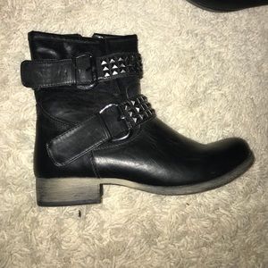 Mia stud moto ankle boots