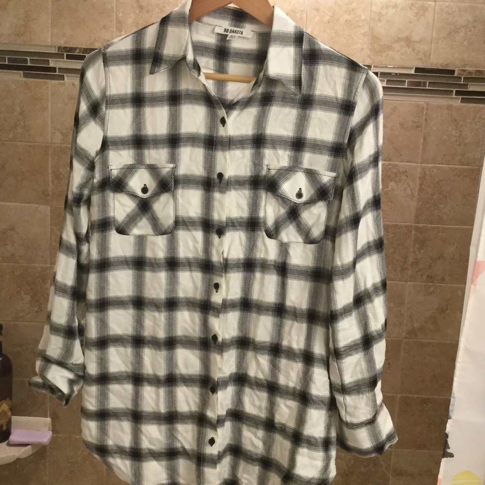 BB Dakota Plaid Top