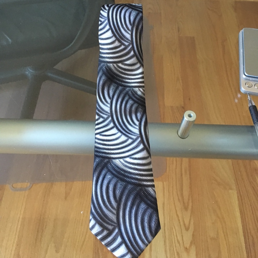 Bruno piattelli slim pure silk tie