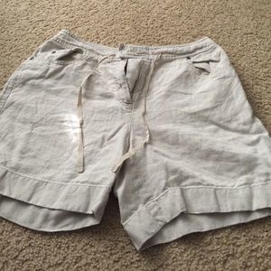 Linen short