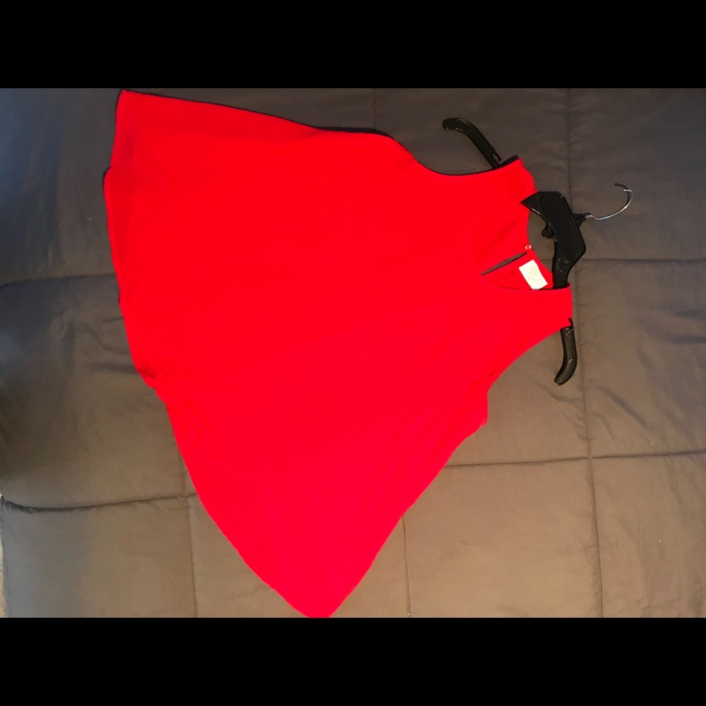 NWOT Siena Sky red swing tank