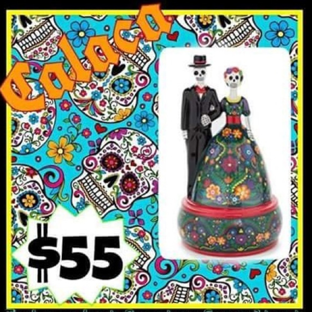 Scentsy Calaca Warmer