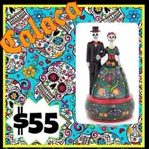 Scentsy Calaca Warmer